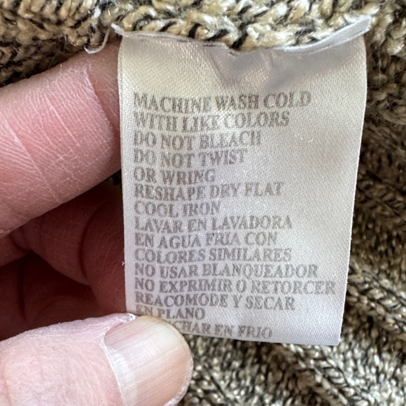 VTG- Carolyn Taylor Women's Ribbed Knit Sweater - Tan - Picture 6 of 9